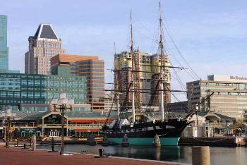 This photo of Baltimore, Maryland's Inner Harbor & Harborplace was taken by Chuck Szmurlo.